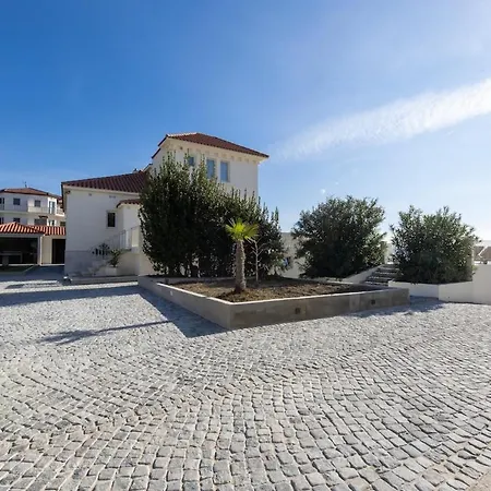 Mali Raj * Kaštela