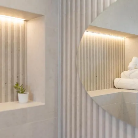 Willa Mali Raj Kaštela